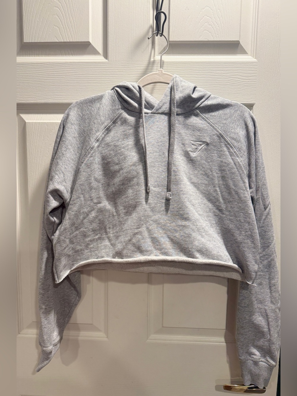 Gymshark Training Cropped Hoodie – Women’s Medium – Light Gray Sweatshirt - Picture 1 of 11